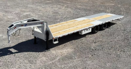 New 2026 Load Trail GL 102X32 HYDRAULIC DOVETAIL GL 25900 GVWR 12' CLEATED DOVETAIL  Flatbed Trailer