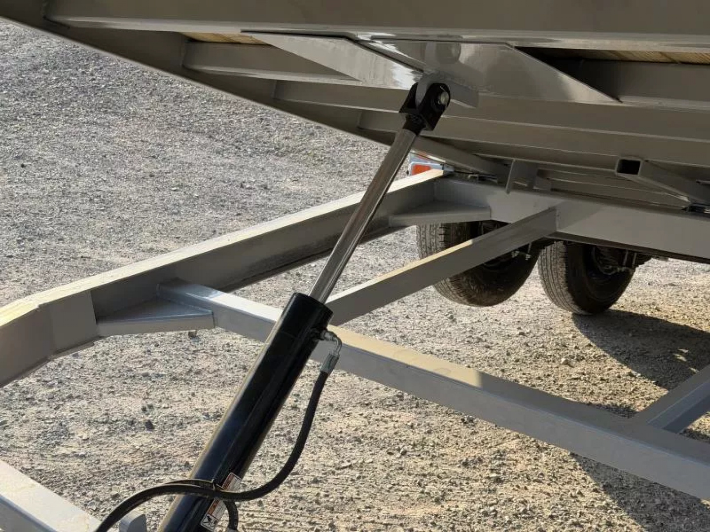 New 2026 Load Trail TM 83X22 RAPID TILT EQUIPMENT 14K GVWR Tilt Trailer