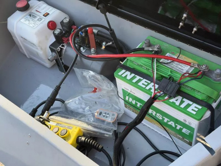 New 2026 Load Trail TM 83X22 RAPID TILT EQUIPMENT 14K GVWR Tilt Trailer