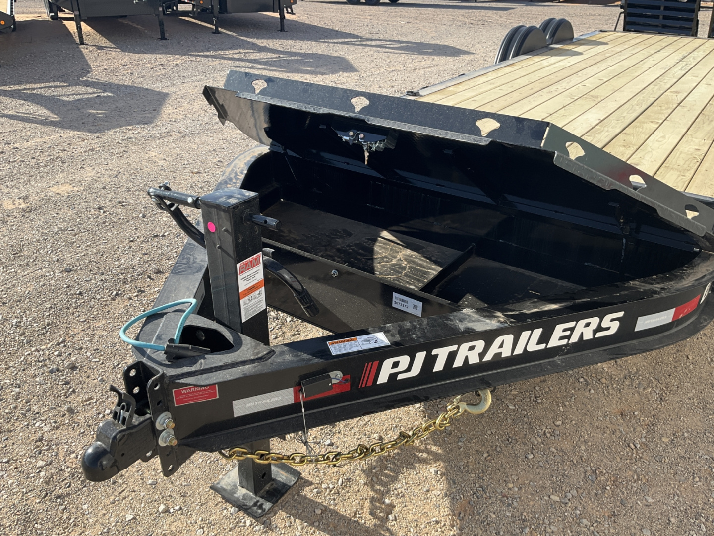 New 2026 PJ 83''x24' BP 8" I-Beam Equipment Trailer - EV