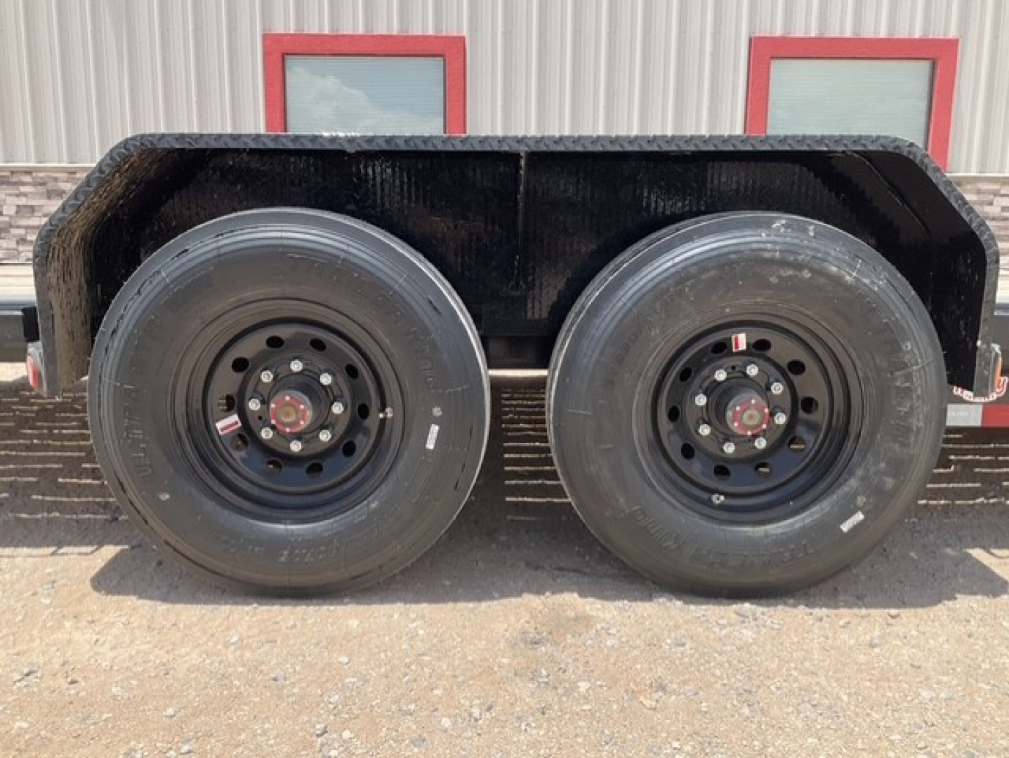 New 2026 PJ 82"x24' Gooseneck HD Equipment Tilt Trailer – TJ