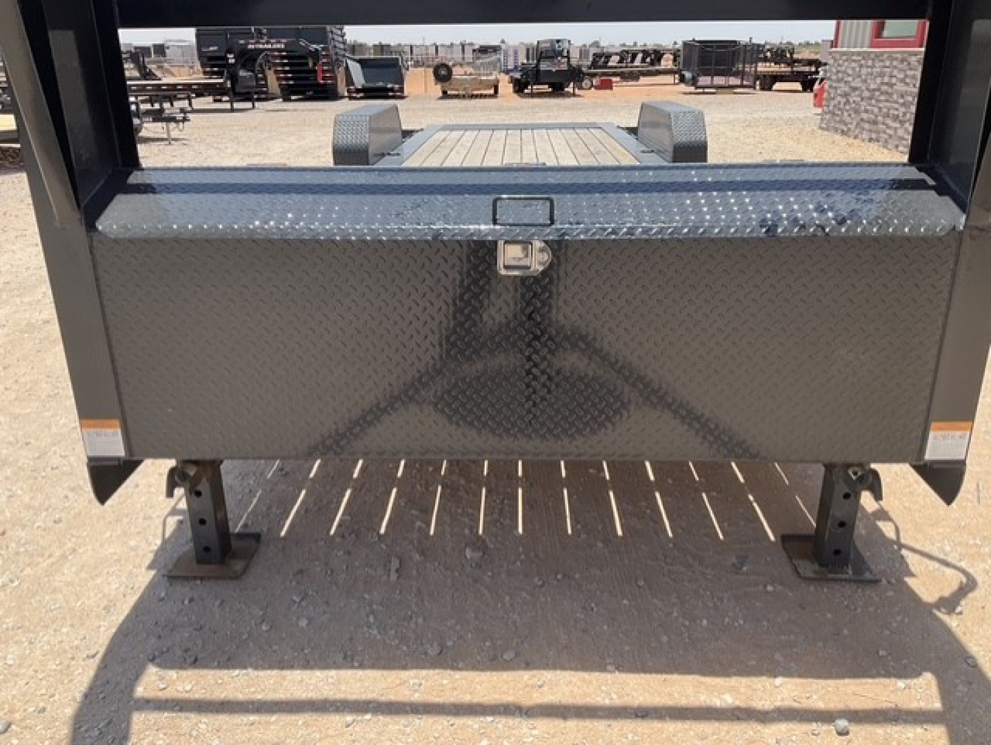 New 2026 PJ 82"x24' Gooseneck HD Equipment Tilt Trailer – TJ