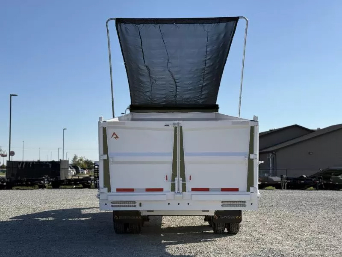 New 2026 RawMaxx HDX 102X20X44 GOOSENECK HIGH SIDE W/14 PLYS, HYDRAULIC JACKS, AND FLIP OVER TARP 24K GVWR Dump Trailer