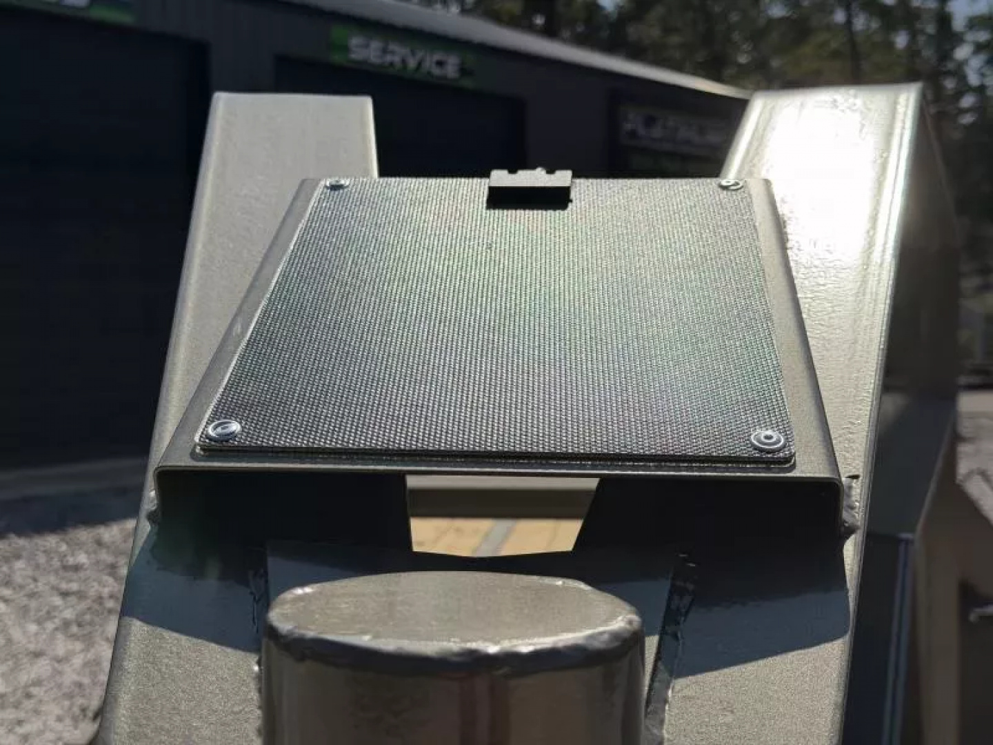 New 2026 Load Trail GL 102X32 HYDRAULIC DOVETAIL 25900 GVWR 12' CLEATED DOVETAIL Flatbed Trailer