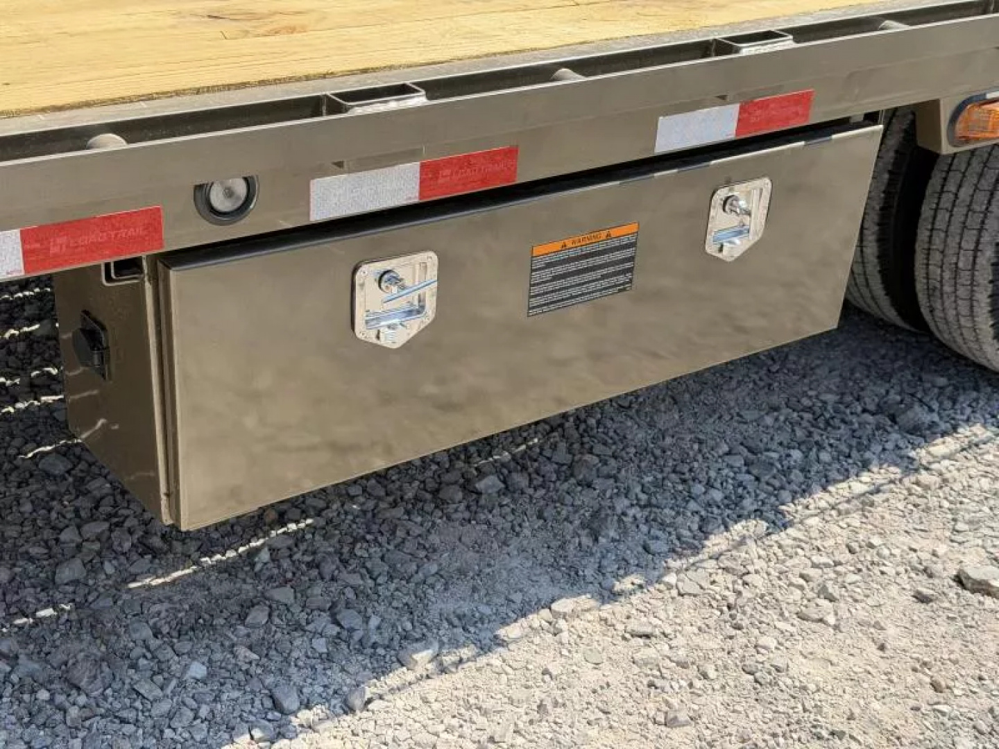 New 2026 Load Trail GL 102X32 HYDRAULIC DOVETAIL 25900 GVWR 12' CLEATED DOVETAIL Flatbed Trailer