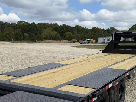 New 2026 Load Trail GP 102X28 GOOSENECK W/MAX RAMPS 24K GVWR Flatbed Trailer