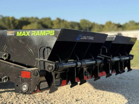 New 2026 Load Trail GP 102X32 GOOSENECK W/MAX RAMPS 25.9K GVWR Flatbed Trailer