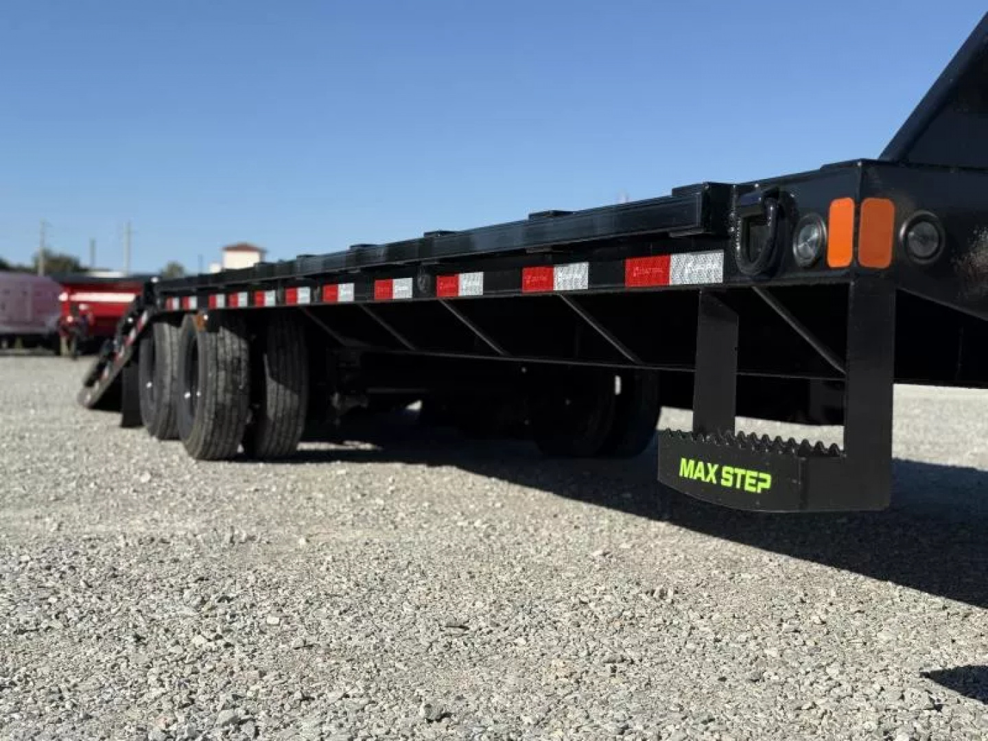 New 2026 Load Trail GL 102X32 GOOSENECK 12' HYDRAULIC DOVETAIL/JACKS 25900 GVWR Flatbed Trailer
