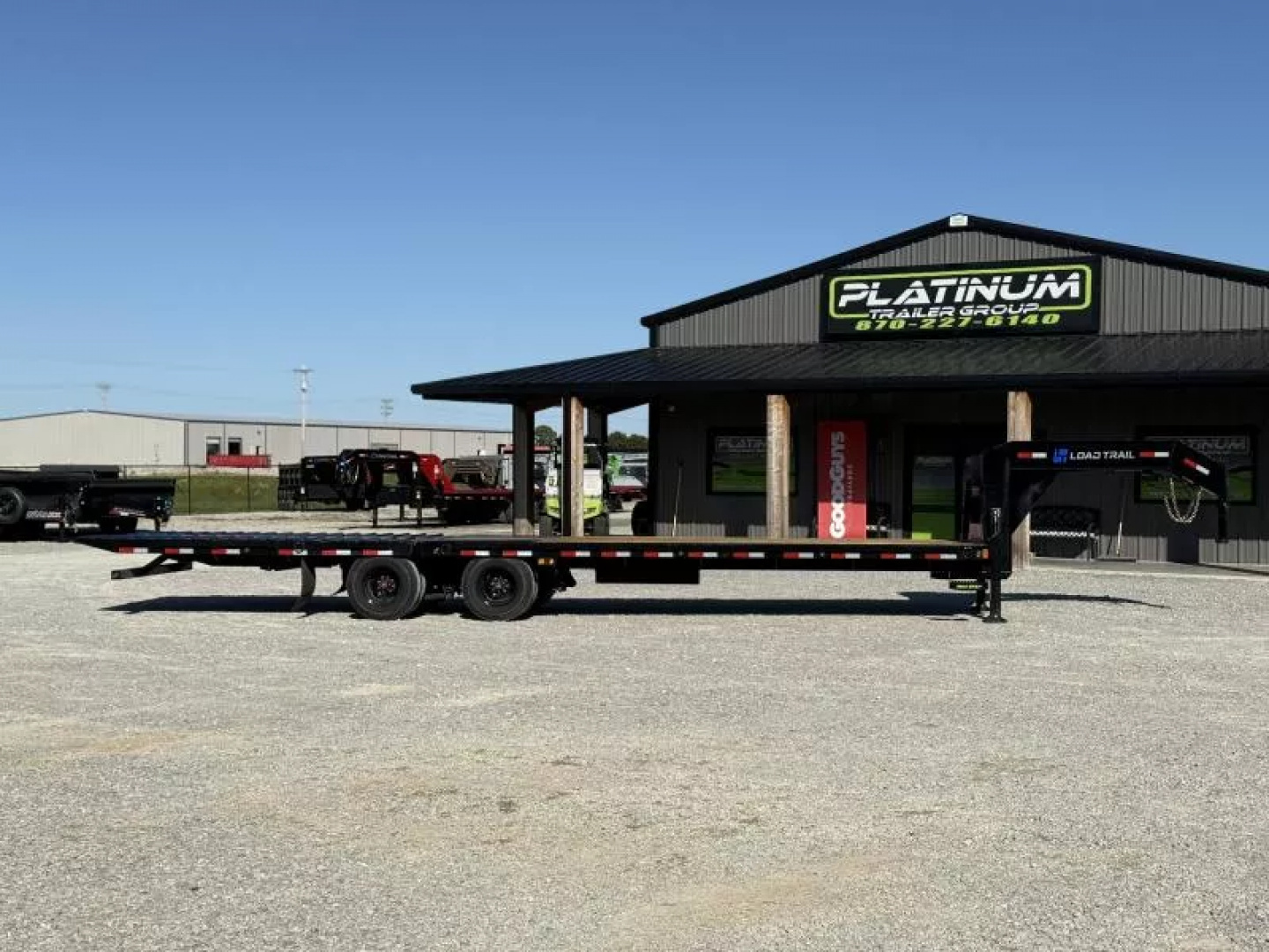New 2026 Load Trail GL 102X32 GOOSENECK 12' HYDRAULIC DOVETAIL/JACKS 25900 GVWR Flatbed Trailer