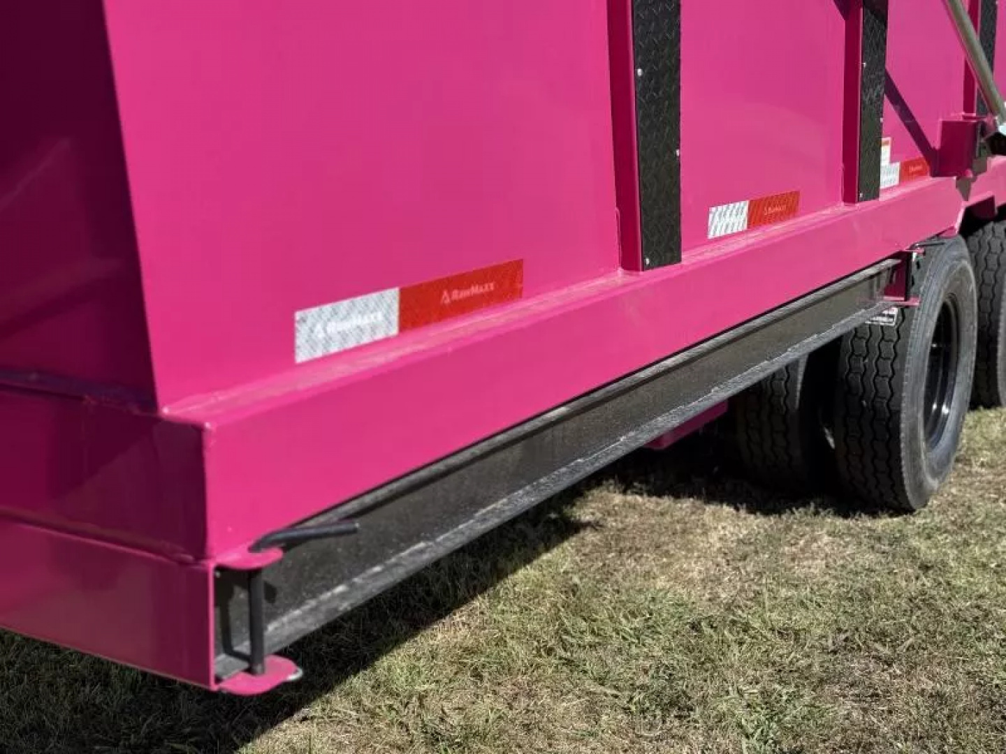 New 2026 RawMaxx 102X20 HDX GOOSENECK HIGH SIDE W/14 PLYS, HYDRAULIC JACKS, HYDRAULIC DISC BRAKES, AND FLIP OVER TARP 25.9K GVWR Tandem Dual Dump Trailer Dump Trailer
