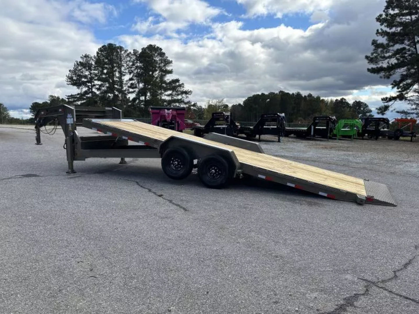 New 2026 Load Trail TG 83X24 GOOSENECK RAPID TILT W/HYDRAULIC JACKS 14K GVWR Tilt Trailer