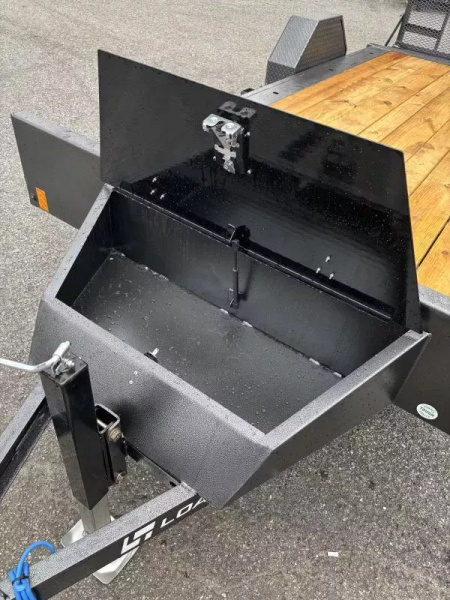 New 2026 Load Trail SX 83X14 W/3' FOLDING GATE AND 5200LB AXLE Utility Trailer