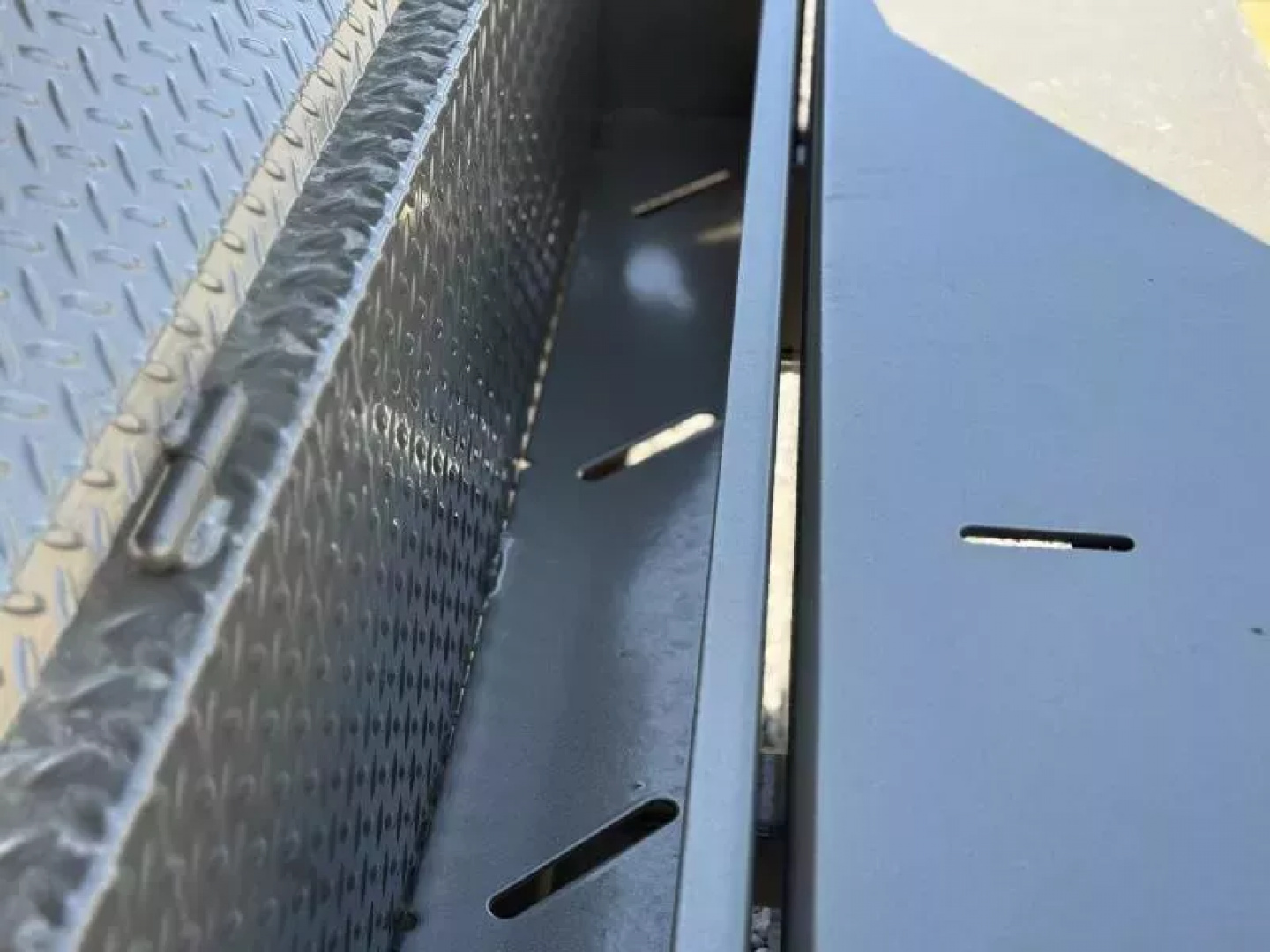 New 2026 Load Trail TG 83X24 GOOSENECK RAPID TILT W/HYDRAULIC JACKS 14K GVWR Tilt Trailer