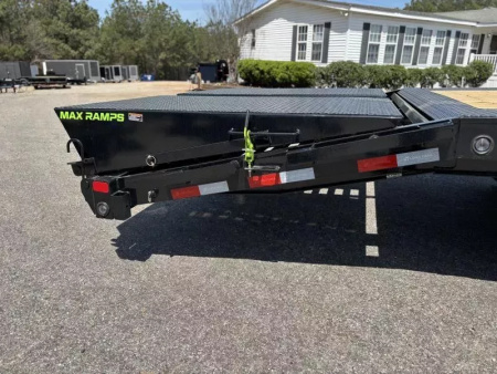 New 2025 Load Trail GP 102X30 14K GVWR MAX RAMP Deckover Trailer