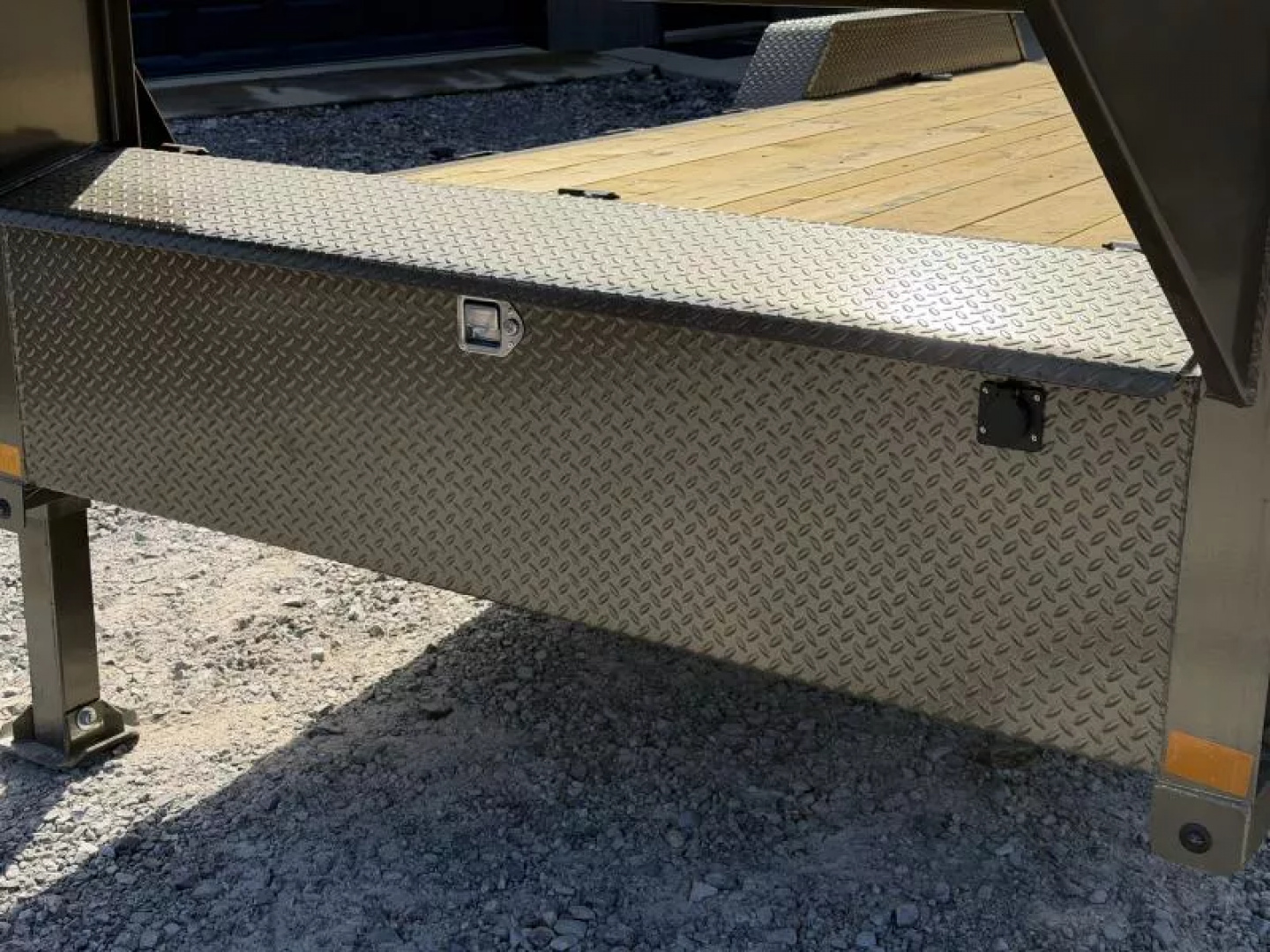 New 2026 Load Trail TG 83X24 RAPID TILT GOOSENECK 14K GVWR HYDRUALIC JACKS TUFF WIRELESS  Tilt Trailer