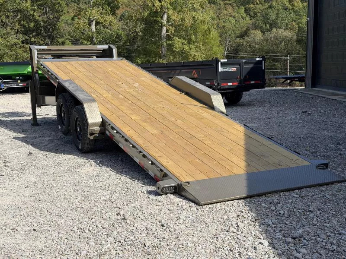 New 2026 Load Trail TG 83X24 RAPID TILT GOOSENECK 14K GVWR HYDRUALIC JACKS TUFF WIRELESS  Tilt Trailer