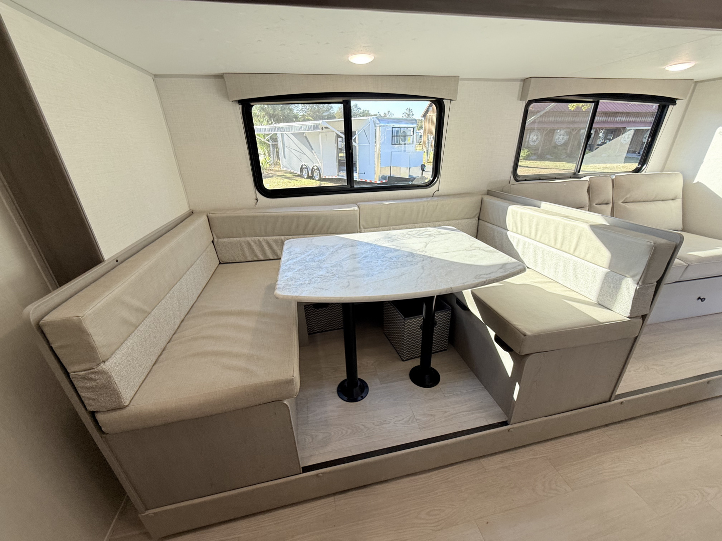 New 2026 Coachmen Clipper 262DBS Travel Trailer