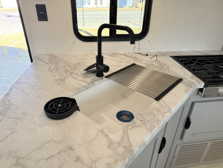 New 2026 Coachmen Clipper 262DBS Travel Trailer