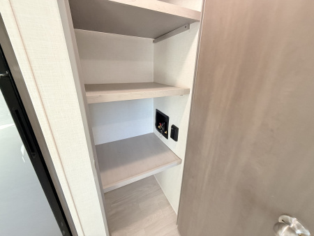 New 2026 Coachmen Clipper 262DBS Travel Trailer