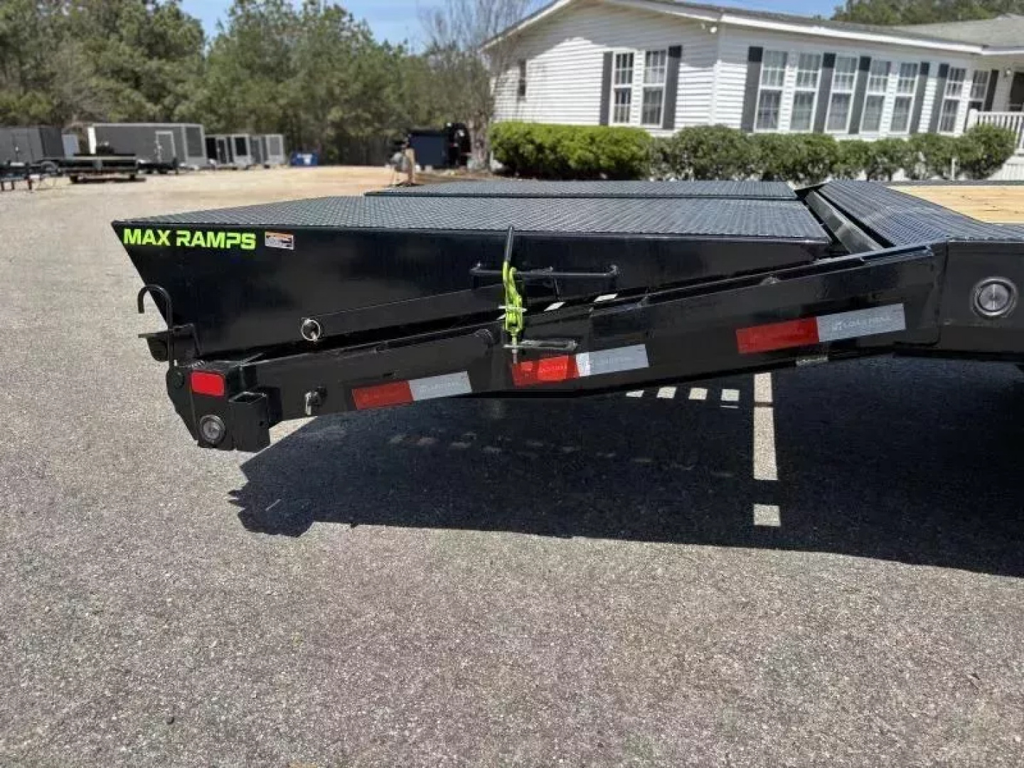 New 2025 Load Trail GP 102X30 14K GVWR MAX RAMP Deckover Trailer