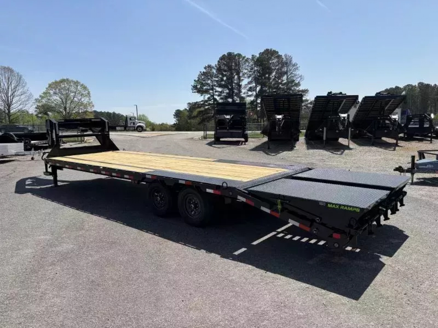New 2025 Load Trail GP 102X30 14K GVWR MAX RAMP Deckover Trailer