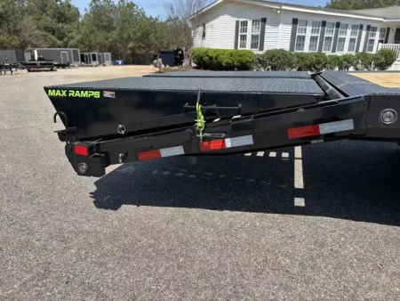 New 2025 Load Trail GP 102X30 14K GVWR MAX RAMP Deckover Trailer