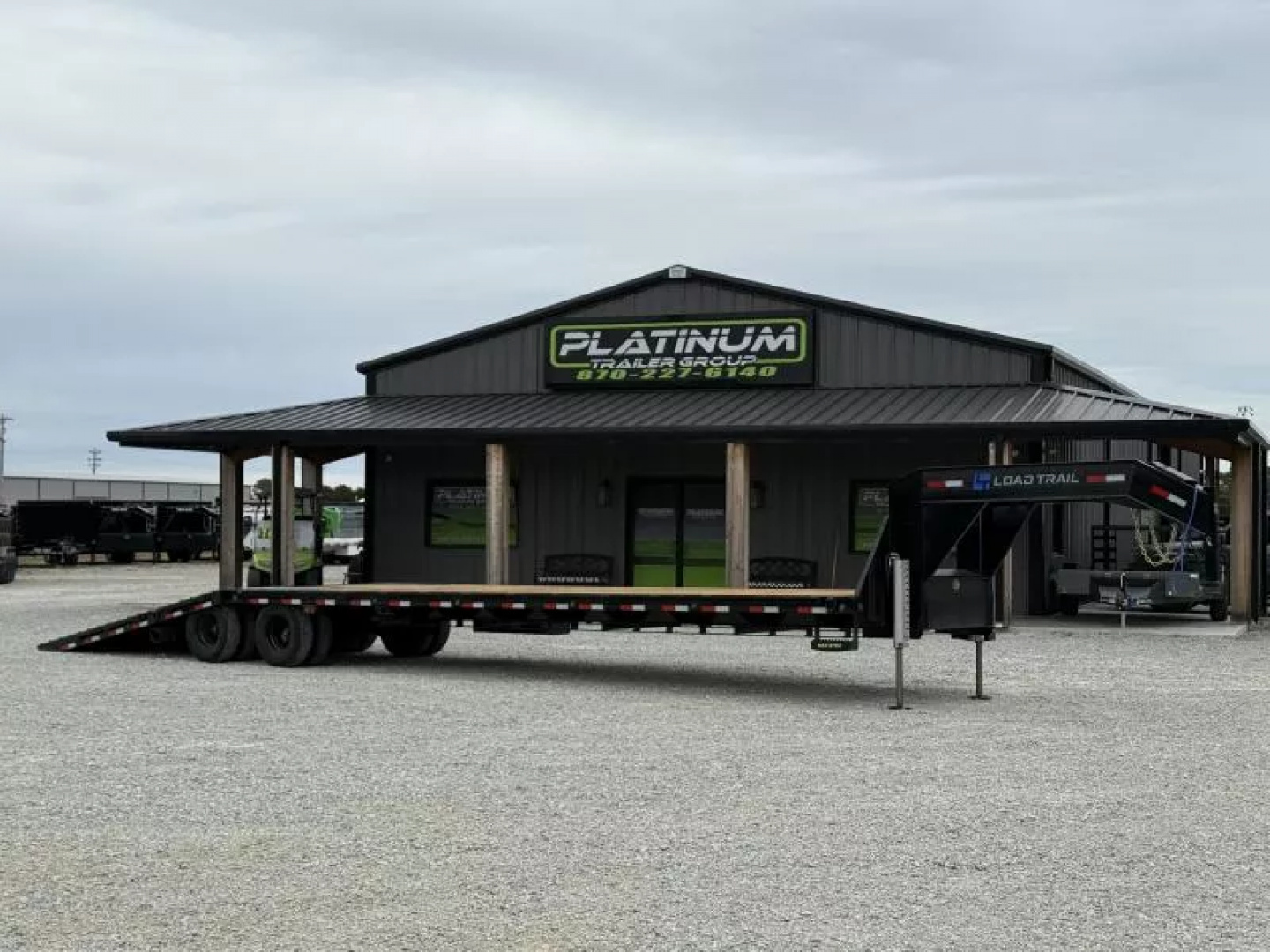 New 2026 Load Trail GL 102X40 GOOSENECK 12' HYDRAULIC DOVETAIL AND JACKS 25900 GVWR Flatbed Trailer