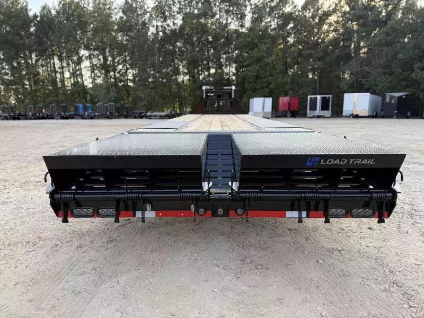 New GP 2025 Load Trail 102x32 25900 GVWR MAX RAMP Tandem Low-Pro Gooseneck Deckover Trailer