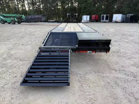 New GP 2025 Load Trail 102x32 25900 GVWR MAX RAMP Tandem Low-Pro Gooseneck Deckover Trailer