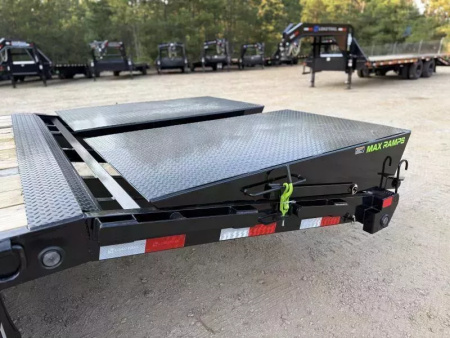 New GP 2025 Load Trail 102x32 25900 GVWR MAX RAMP Tandem Low-Pro Gooseneck Deckover Trailer