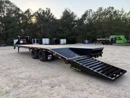 New GP 2025 Load Trail 102x32 25900 GVWR MAX RAMP Tandem Low-Pro Gooseneck Deckover Trailer