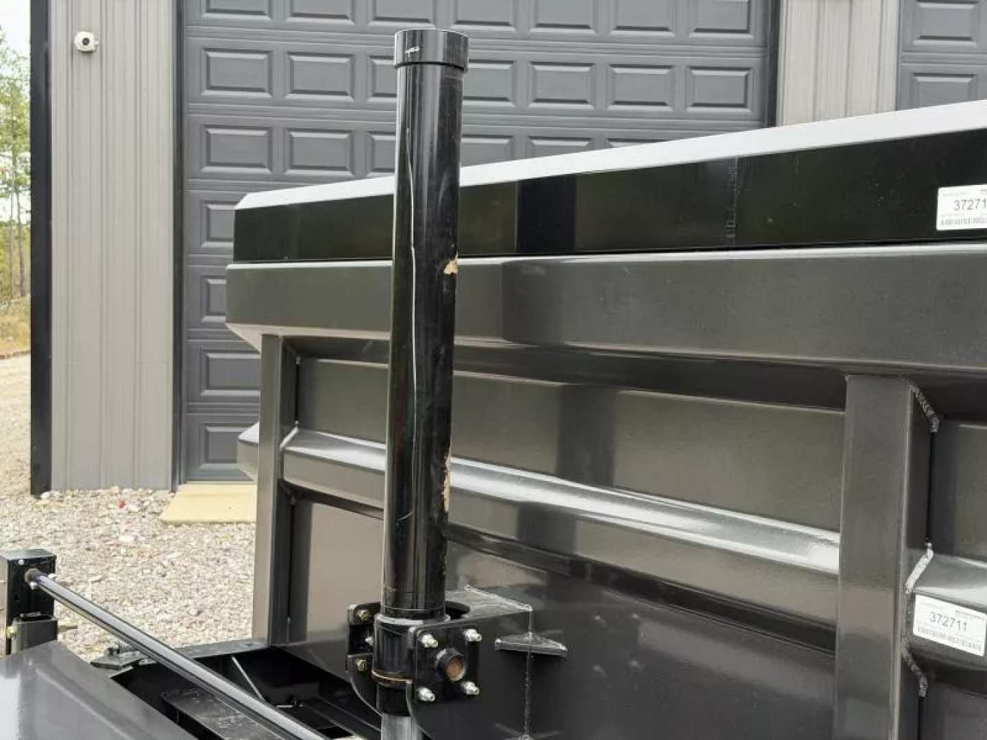 New 2026 Load Trail DL 83X16 TRIPLE AXLE 21K GVWR HIGH SIDE  Dump Trailer