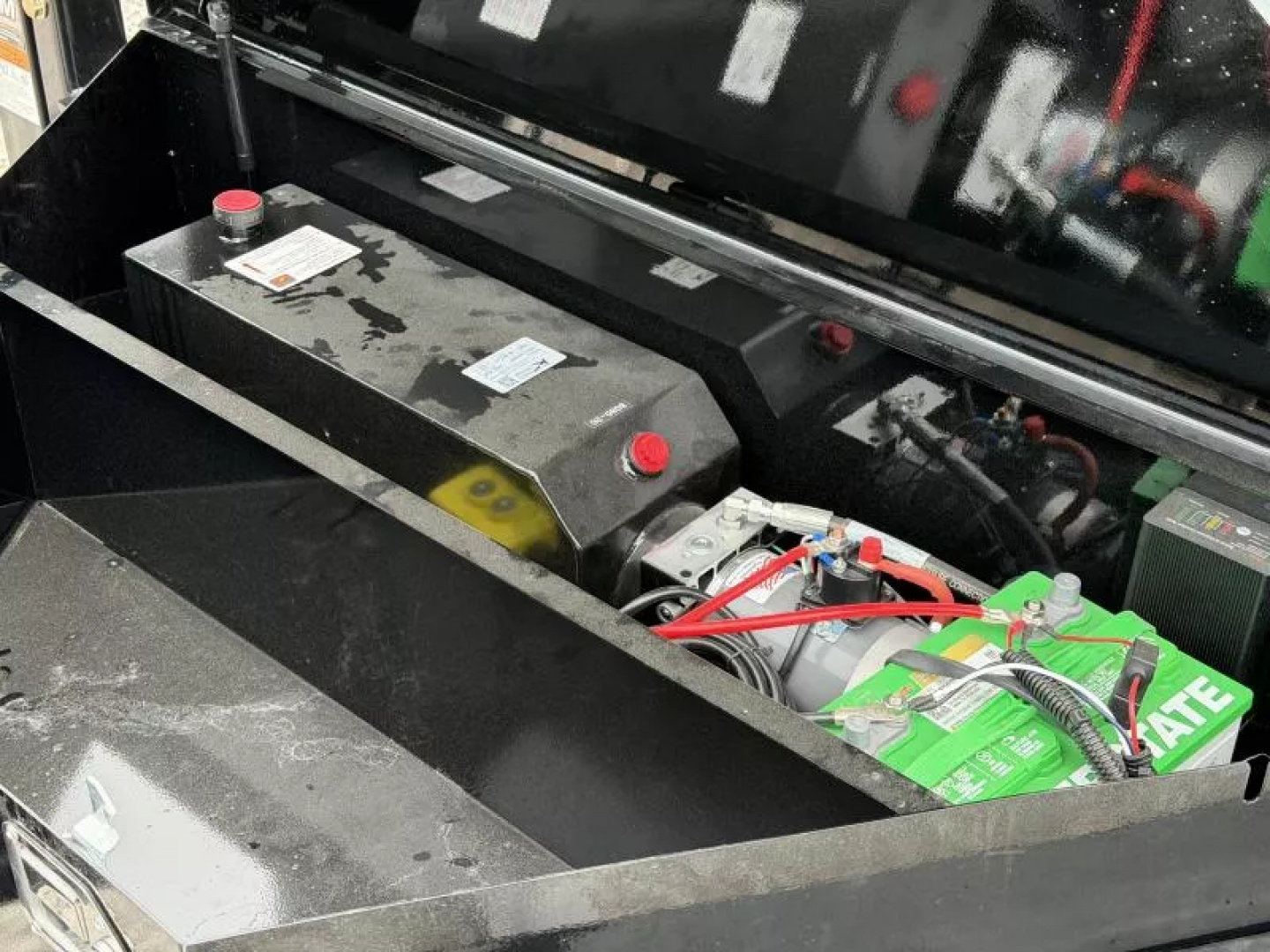 New 2026 Load Trail DL 83X16 TRIPLE AXLE 21K GVWR HIGH SIDE  Dump Trailer