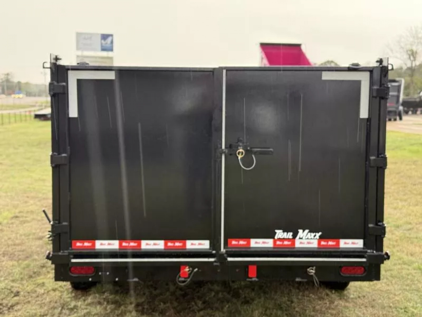 New 2025 TrailMaxx Trailers 83X16 HIGH SIDE Telescopic 14K GVWR GOOSENECK Dump Trailer