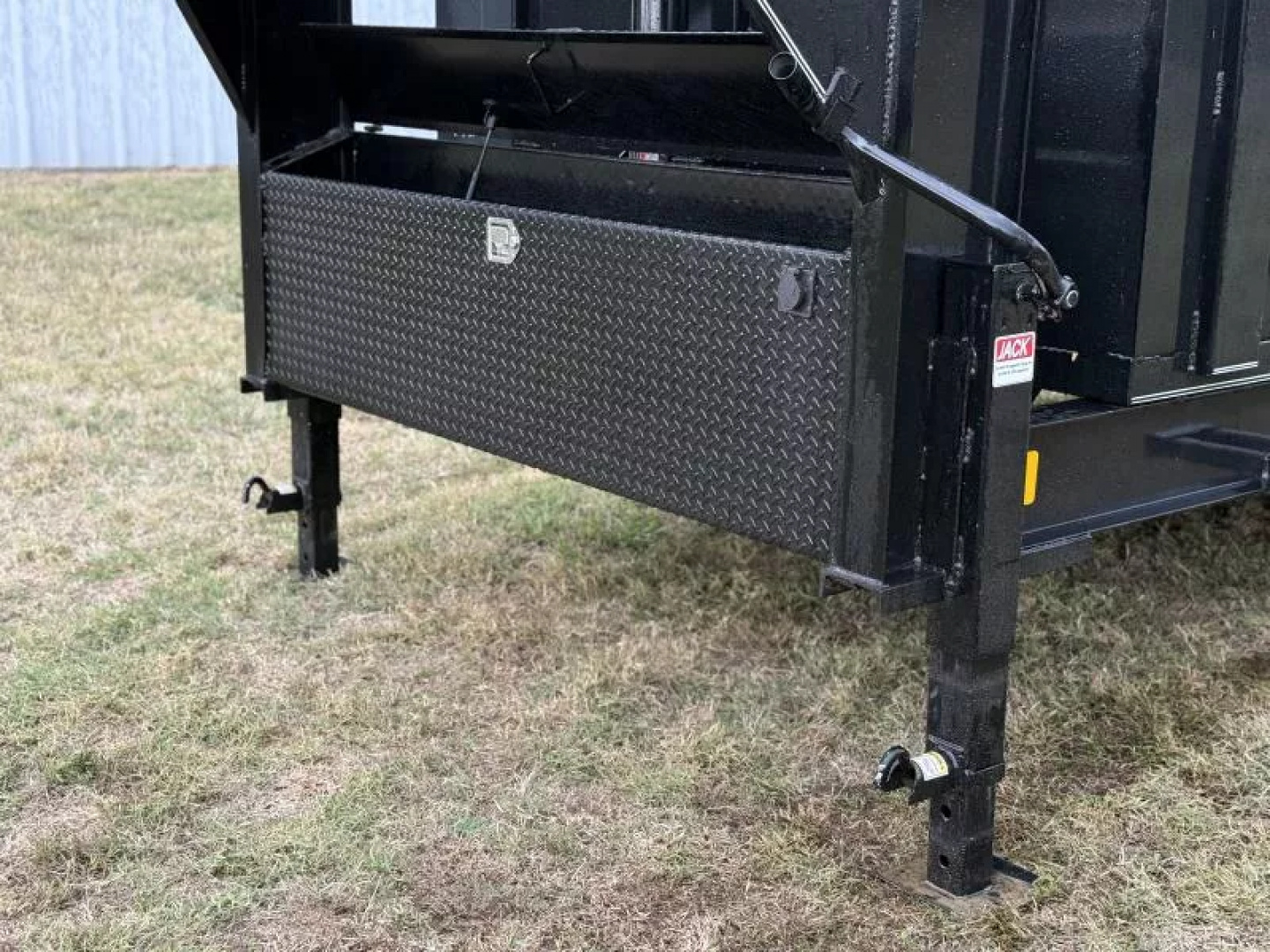 New 2025 TrailMaxx Trailers 83X16 HIGH SIDE Telescopic 14K GVWR GOOSENECK Dump Trailer