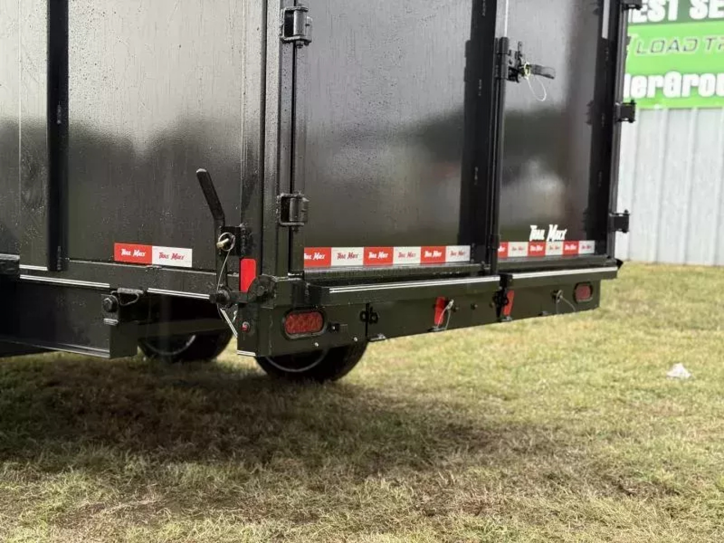 New 2025 TrailMaxx Trailers 83X16 HIGH SIDE Telescopic 14K GVWR GOOSENECK Dump Trailer