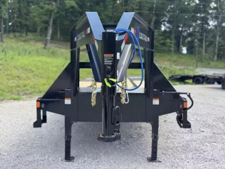 New 2025 Load Trail GP 102x32  Deckover Trailer W/Max Ramps