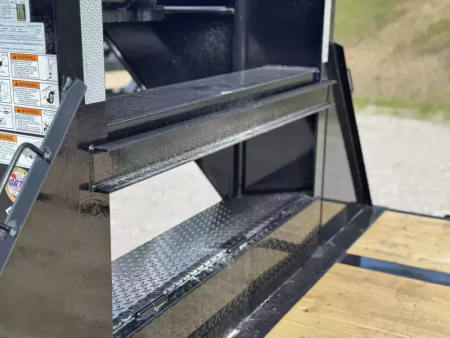 New 2025 Load Trail GP 102x32  Deckover Trailer W/Max Ramps