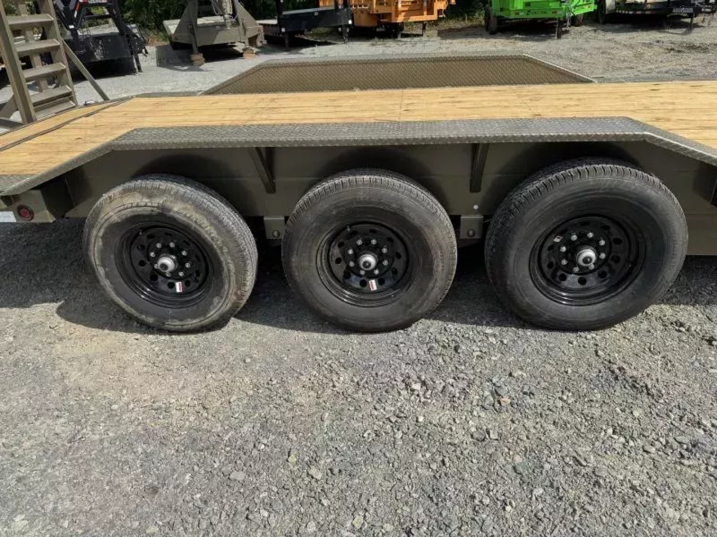 New 2025 Load Trail CH 102X24  Equipment Trailer STAND UP RAMPS, DRIVE OVER FENDERS