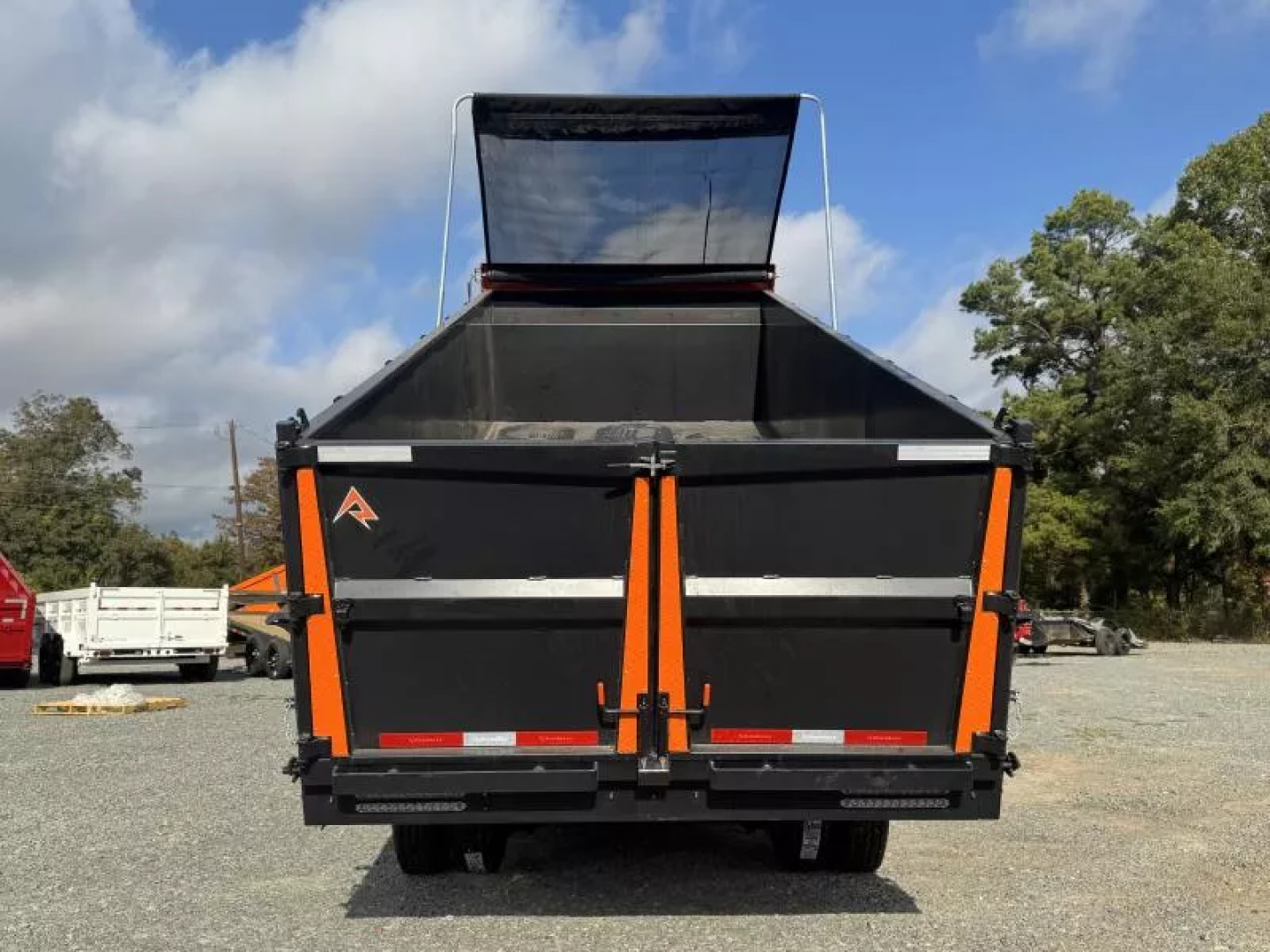 New 2026 RawMaxx HDX 102X20 GOOSENECK HIGH SIDE W/14 PLYS, HYDRAULIC JACKS, AND FLIP OVER TARP 25900K GVWR Dump Trailer