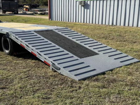 New 2026 RawMaxx HTX 102X32 GOOSENECK HYDRAULIC DISC BRAKE 11' HYDRAULIC DOVE/JACKS 24K GVWR