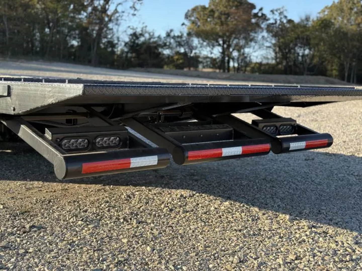 New 2026 RawMaxx HTX 102X32 GOOSENECK HYDRAULIC DISC BRAKE 11' HYDRAULIC DOVE/JACKS 24K GVWR