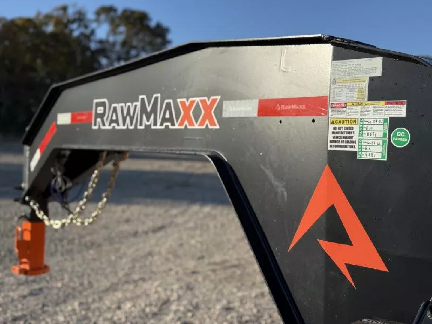 New 2026 RawMaxx HTX 102X32 GOOSENECK HYDRAULIC DISC BRAKE 11' HYDRAULIC DOVE/JACKS 24K GVWR