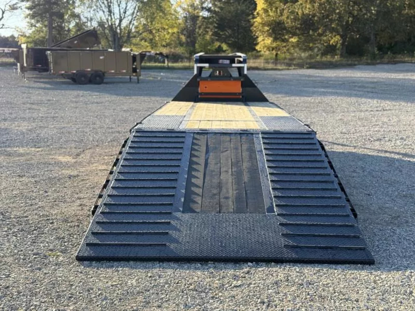 New 2026 RawMaxx HTX 102X32 GOOSENECK HYDRAULIC DISC BRAKE 11' HYDRAULIC DOVE/JACKS 24K GVWR