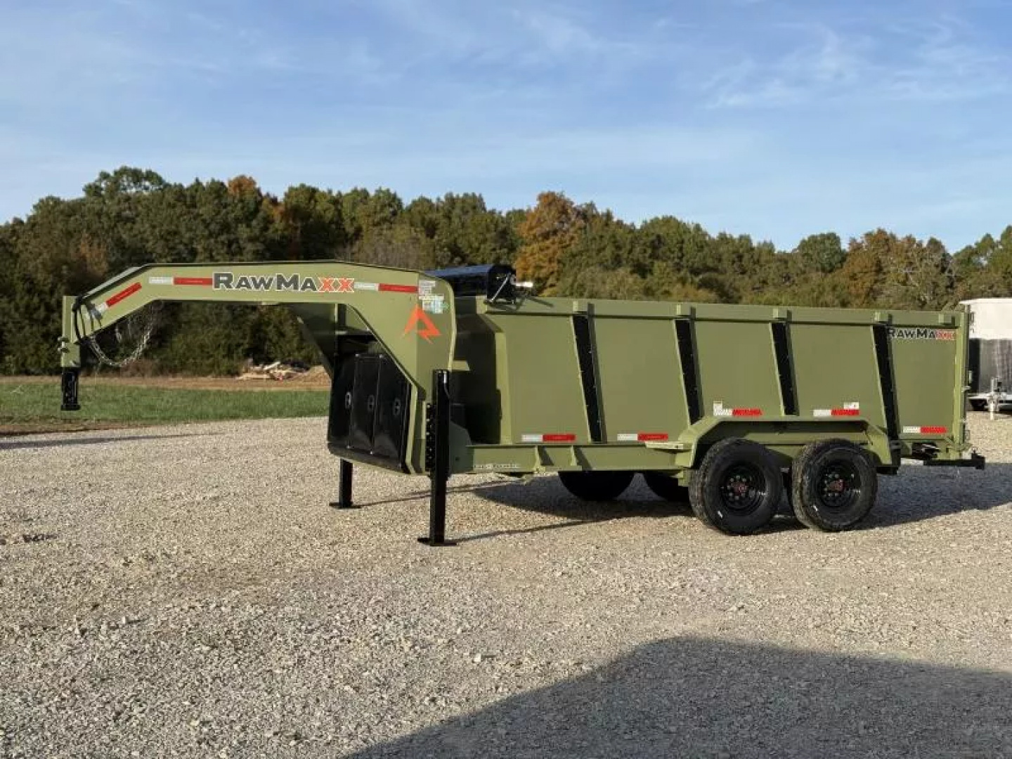 New 2026 RawMaxx LPX TELESCOPIC 83X14 HIGH SIDE W/HYDRAULIC JACKS 16K GVWR GOOSENECK Dump Trailer Dump Trailer