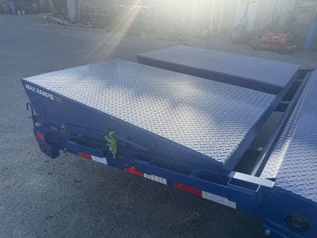 New 2026 Load Trail 102x40 16k Gooseneck Bodies