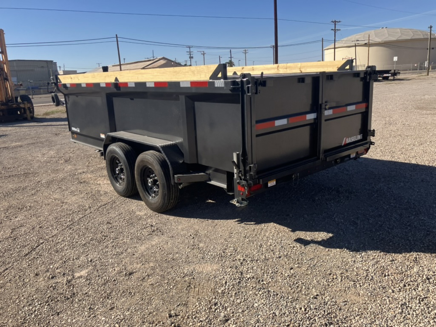 New 2026 Diamond C Trailers HDU207 16X82X36 Dump Trailer