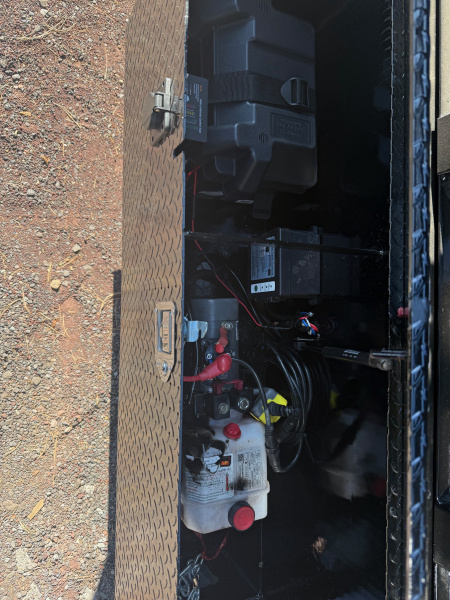 New 2025 Top Hat Trailers 7'X16' Gooseneck Dump Trailer 14000 lb G.V.W. 3' Sides