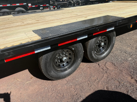 New 2026 Top Hat Trailers 24X102" Gooseneck TD14 Tilt Trailer