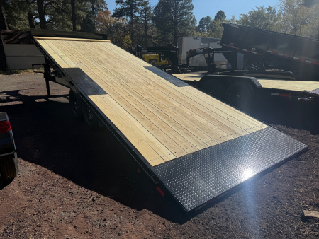 New 2026 Top Hat Trailers 24X102  Gooseneck TD14 Tilt Trailer